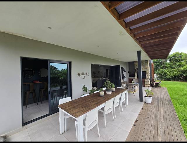 3 BEDROOM HOUSE FOR SALE IN NEW SALT ROCK CITY